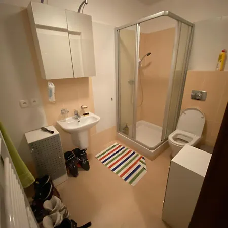 Aparman Renata 9 Apartment